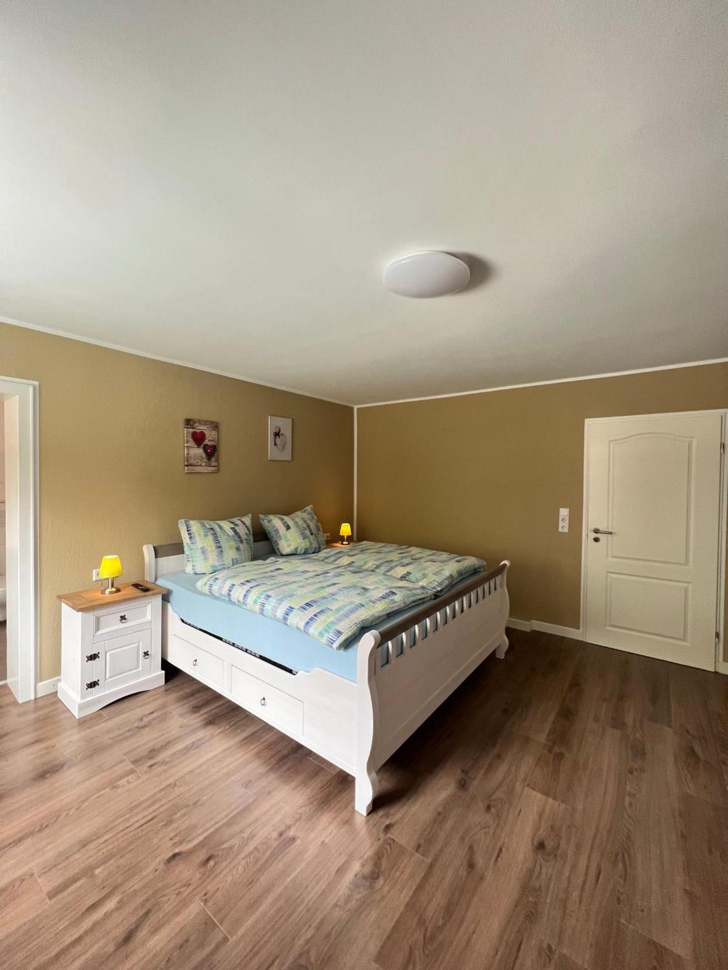 Ortwin Apartment Олсберг Екстериор снимка